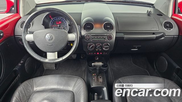 Volkswagen Beetle — interior