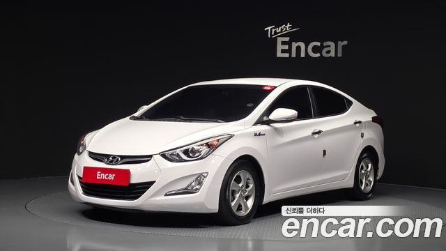 Hyundai Avante — exterior