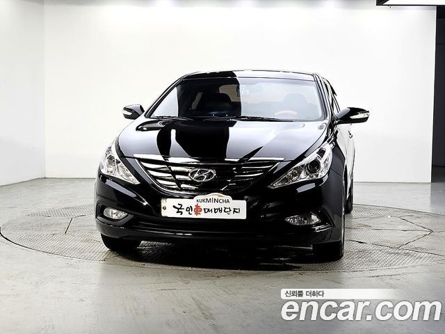 Hyundai Sonata — exterior