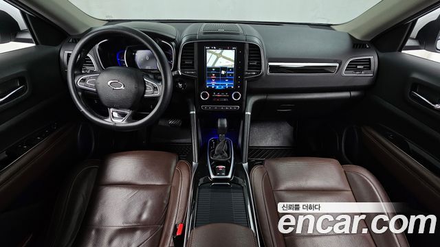 Renault Korea QM6 — interior