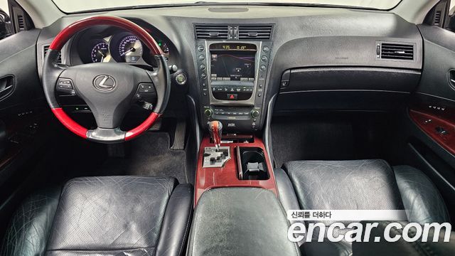 Lexus GS — interior