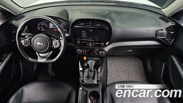 Kia Soul — interior