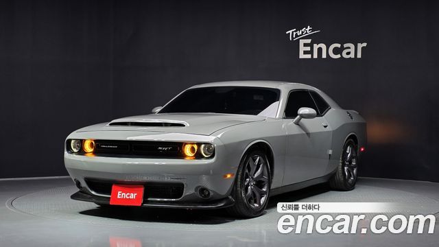 Dodge Challenger — exterior