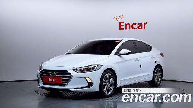 Hyundai Avante — exterior