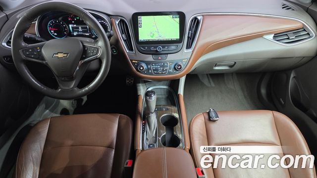 Chevrolet Korea Malibu — interior