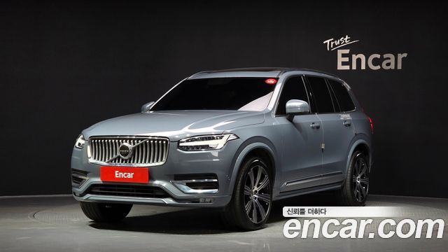 Volvo XC90 — exterior