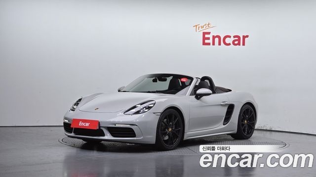 Porsche 718 — exterior