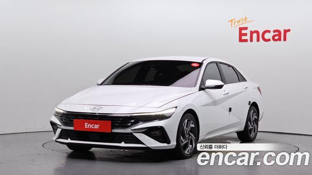 Hyundai Avante — exterior