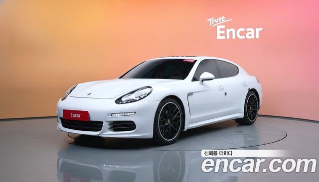 Porsche Panamera — exterior