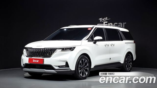 Kia Carnival — exterior