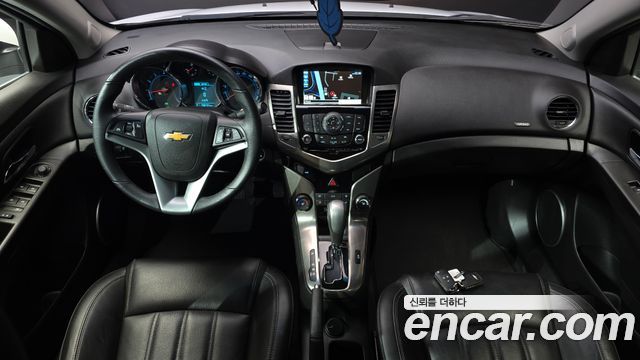 Chevrolet Korea Cruze — interior