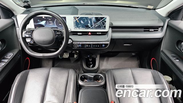 Hyundai IONIQ 5 — interior