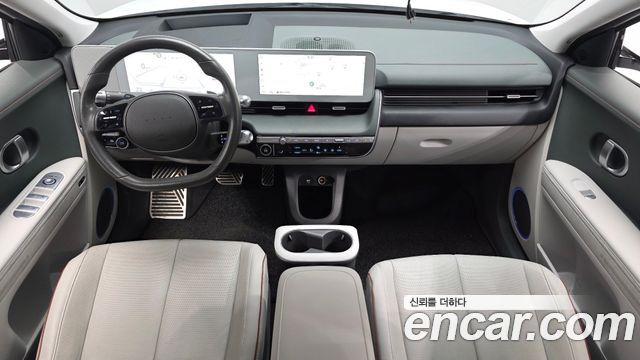 Hyundai IONIQ 5 — interior