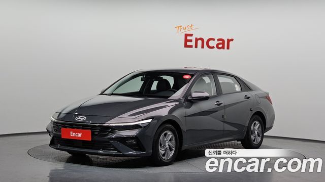 Hyundai Avante — exterior