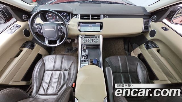 Land Rover Range Rover Sport — interior