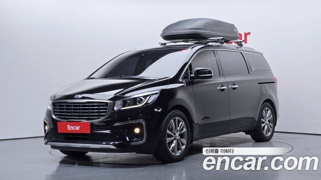 Kia Carnival — exterior