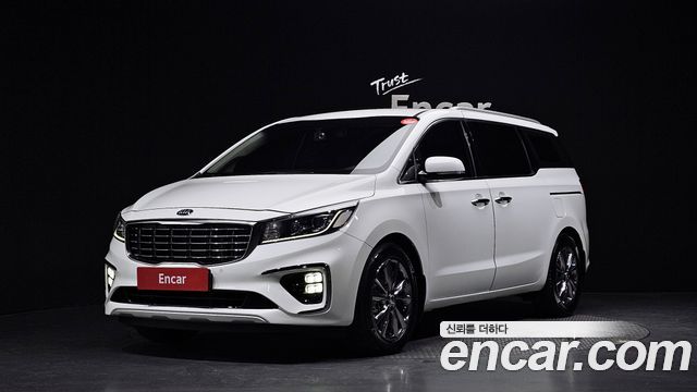 Kia Carnival — exterior