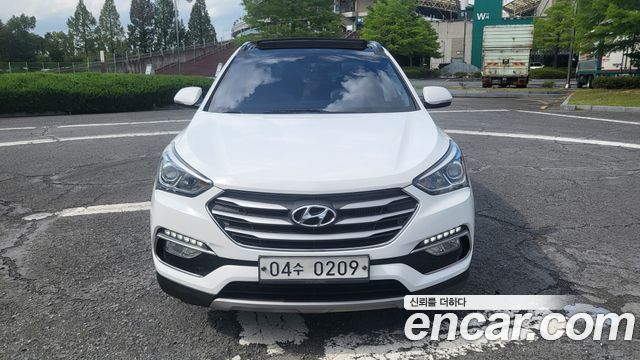 Hyundai Santa Fe — exterior