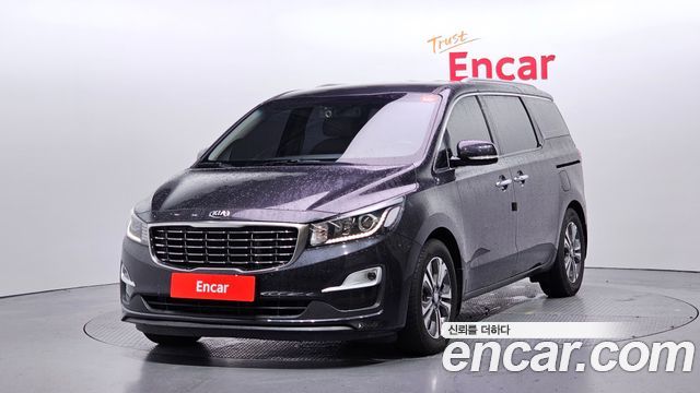 Kia Carnival — exterior