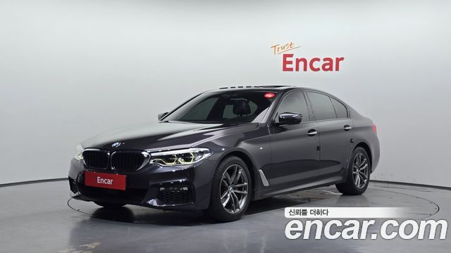 BMW 5 Series — exterior