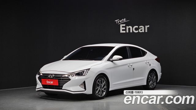 Hyundai Avante — exterior