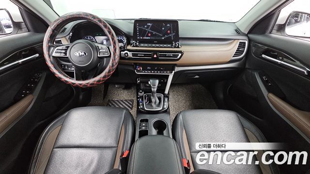 Kia Seltos — interior