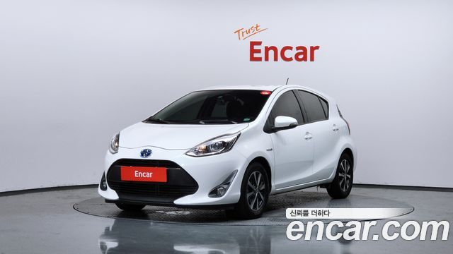 Toyota Prius — exterior