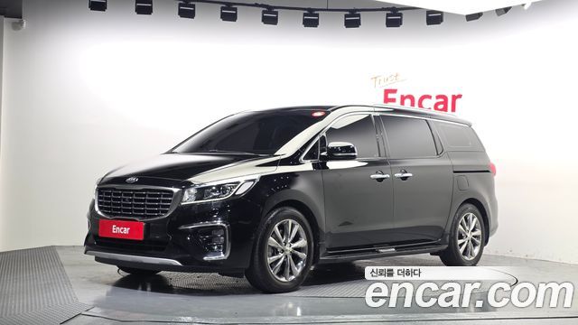 Kia Carnival — exterior