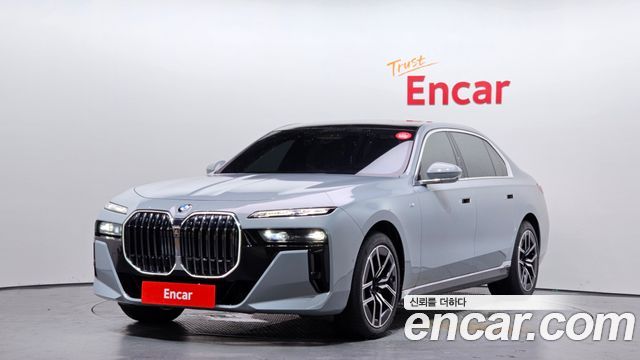 BMW 7 Series — exterior