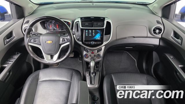 Chevrolet Korea Aveo — interior
