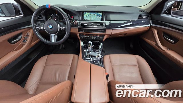 BMW 5 Series — interior