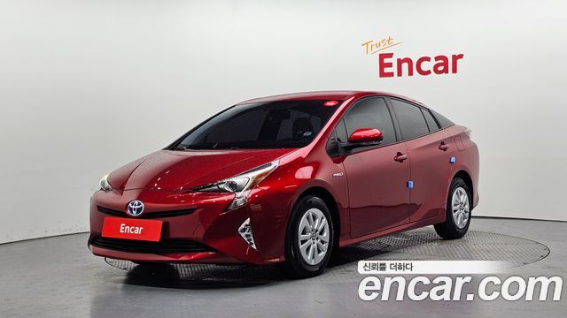 Toyota Prius — exterior