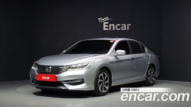 Honda Accord — exterior
