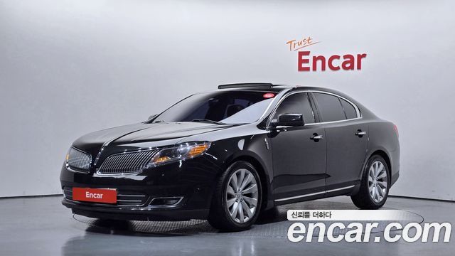 Lincoln MKS — exterior