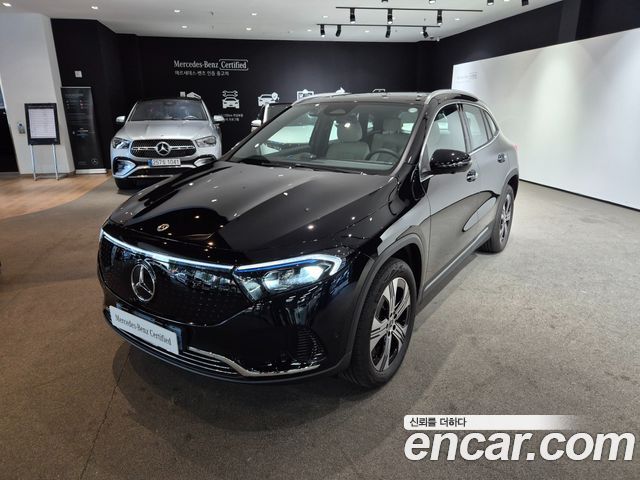 Mercedes-Benz EQA — exterior
