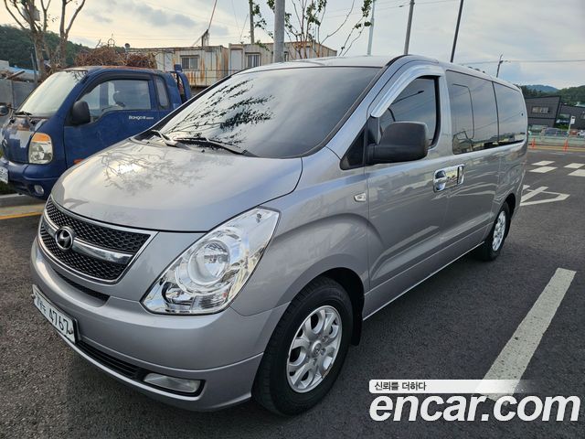 Hyundai Starex — exterior