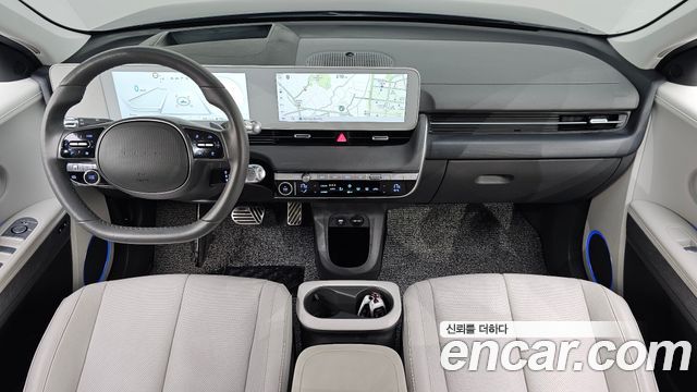 Hyundai IONIQ 5 — interior