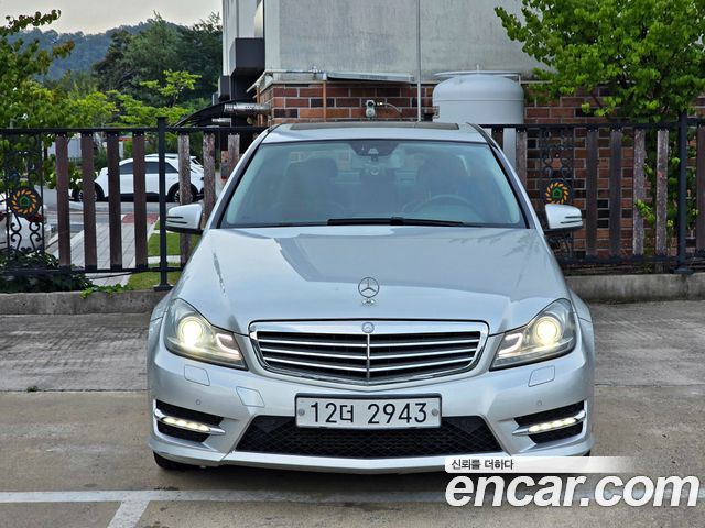 Mercedes-Benz C-Class — exterior