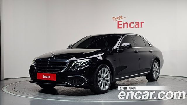 Mercedes-Benz E-Class — exterior