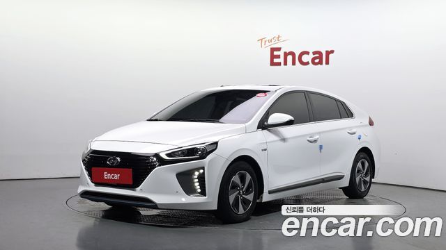 Hyundai Ioniq