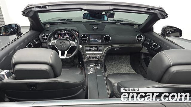 Mercedes-Benz SL-Class — interior