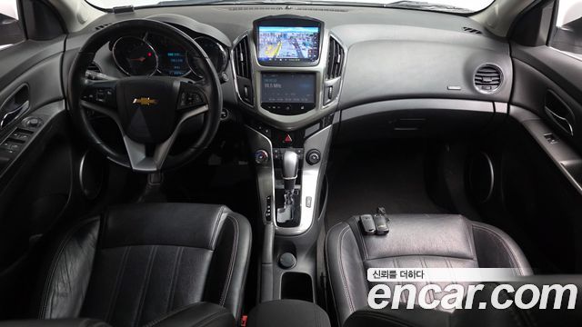 Chevrolet Korea Cruze — interior