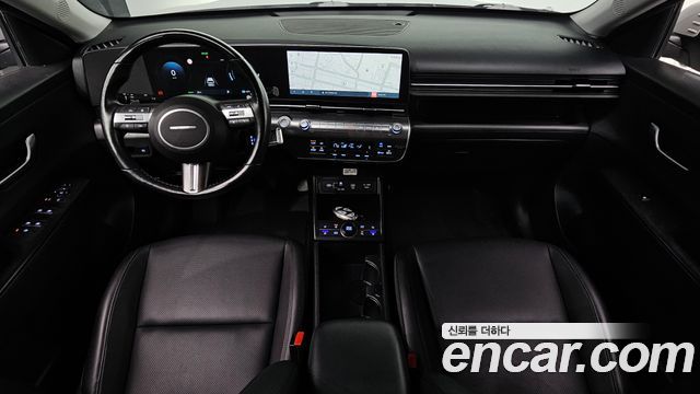 Hyundai Kona — interior