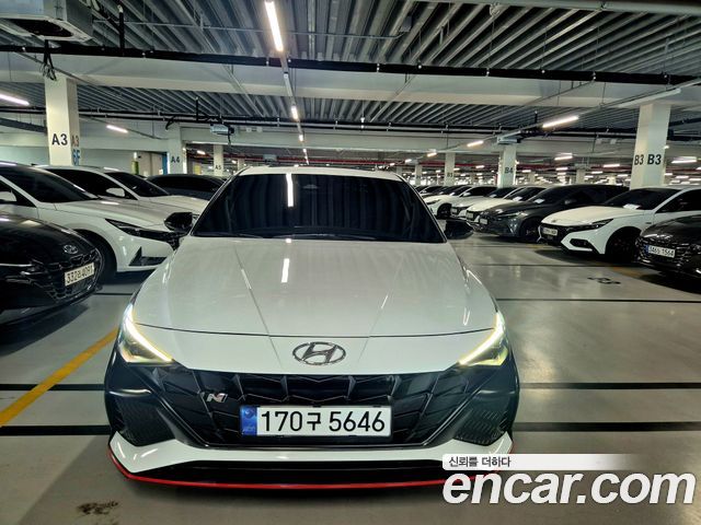 Hyundai Avante — exterior