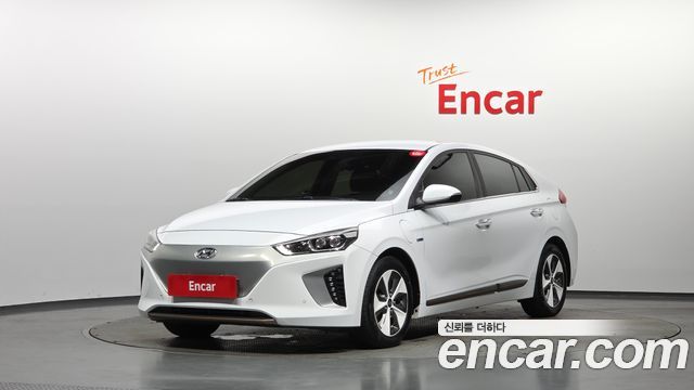Hyundai Ioniq — exterior