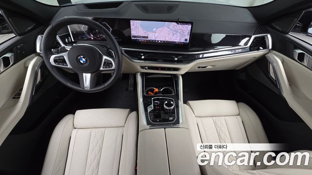 BMW X6 — interior