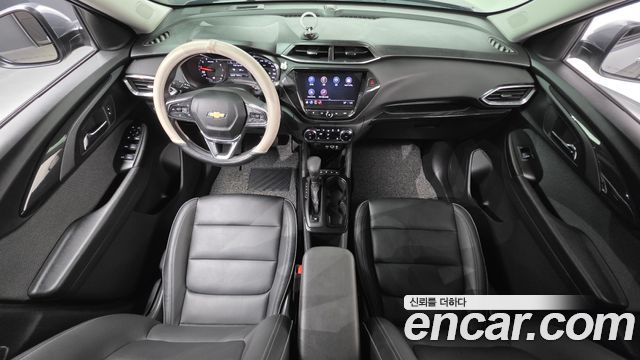Chevrolet Korea Trailblazer — interior