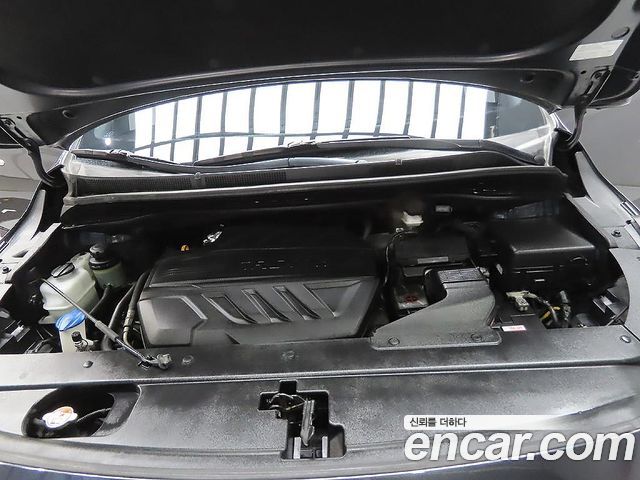 Kia Carnival — interior