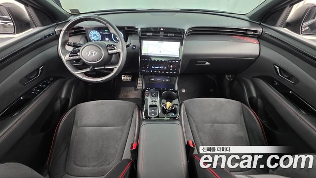 Hyundai Tucson — interior