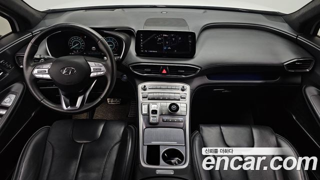 Hyundai Santa Fe — interior